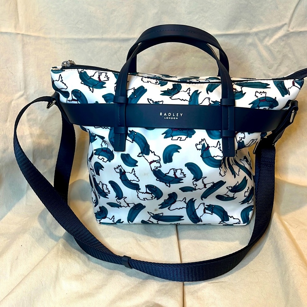 Radley London Scottish Terrier Nylon Tote Bag; Outside Slip Pocket; barely used